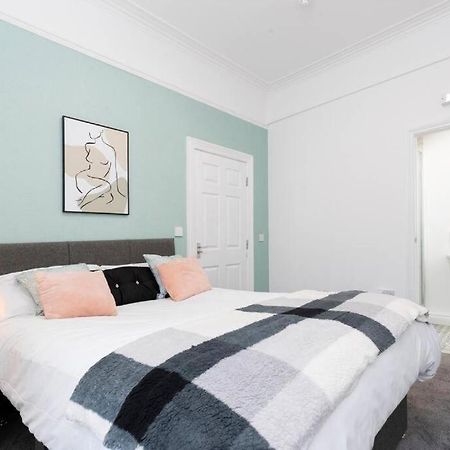 5 Double Bedrooms With Ensuites - Teesside House Tsac 레드카 외부 사진