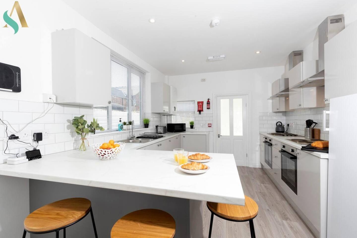 5 Double Bedrooms With Ensuites - Teesside House Tsac 레드카 외부 사진